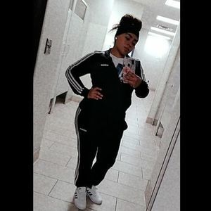 Meet your Posher, Heidi